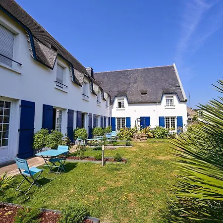 Quality La Marebaudiere Centre 4*